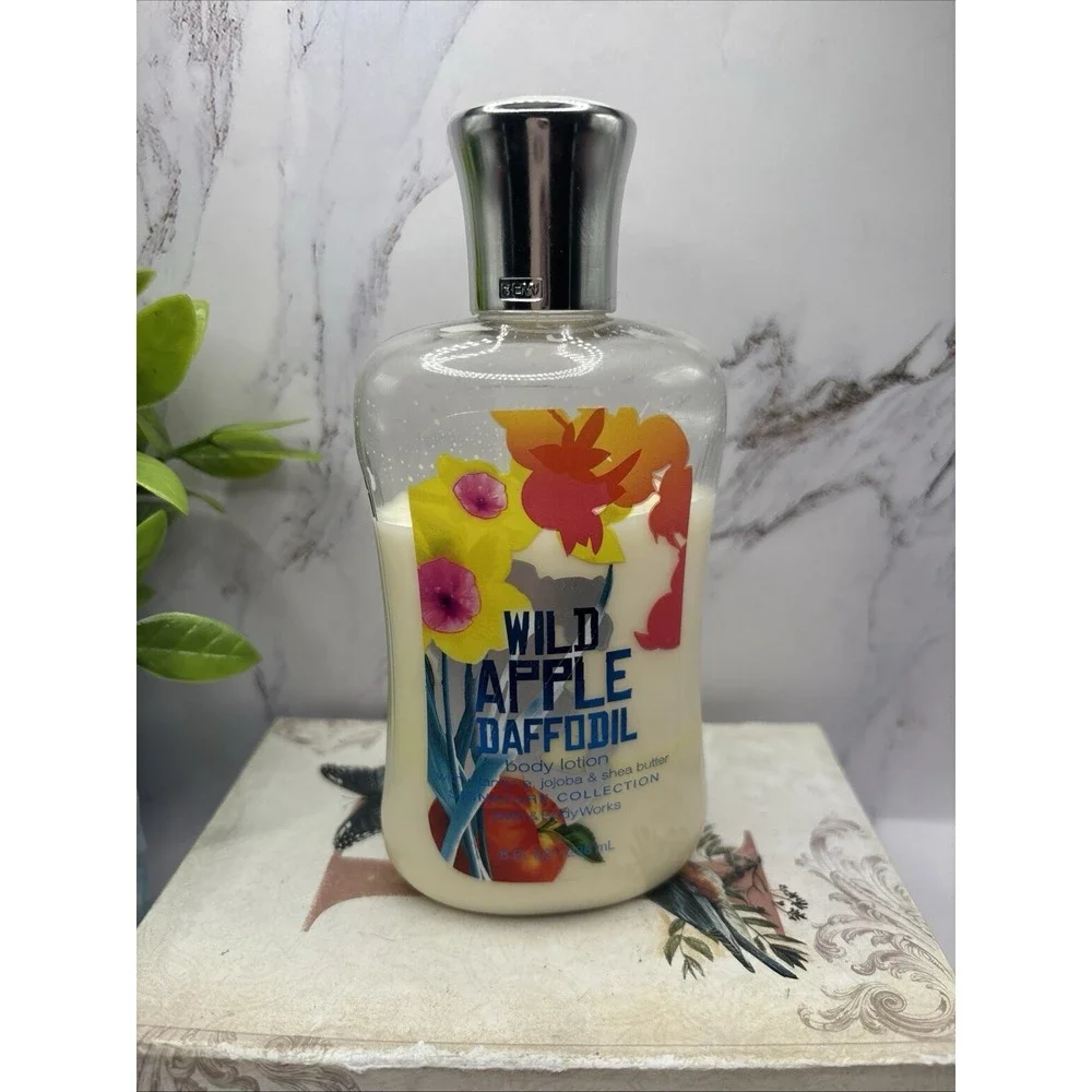 Bath & Body Works Wild Apple Daffodil & Forever‎ Sunshine Body Lotion 8 oz